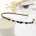 headband-rocks-colour-woman