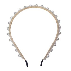 headband-crown-pearl-gilr-hair