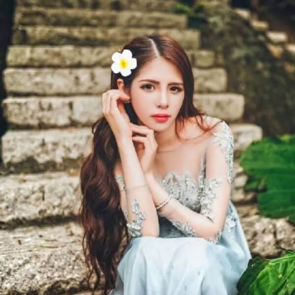 Σετ 3 τμχ Νυφικό Κλιπ σε σχήμα λευκού λουλουδιού 8 cm - Image 6