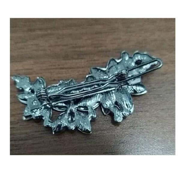 Νυφικό κλιπ με λουλούδια από κρυσταλλάκια 6cm - Image 5