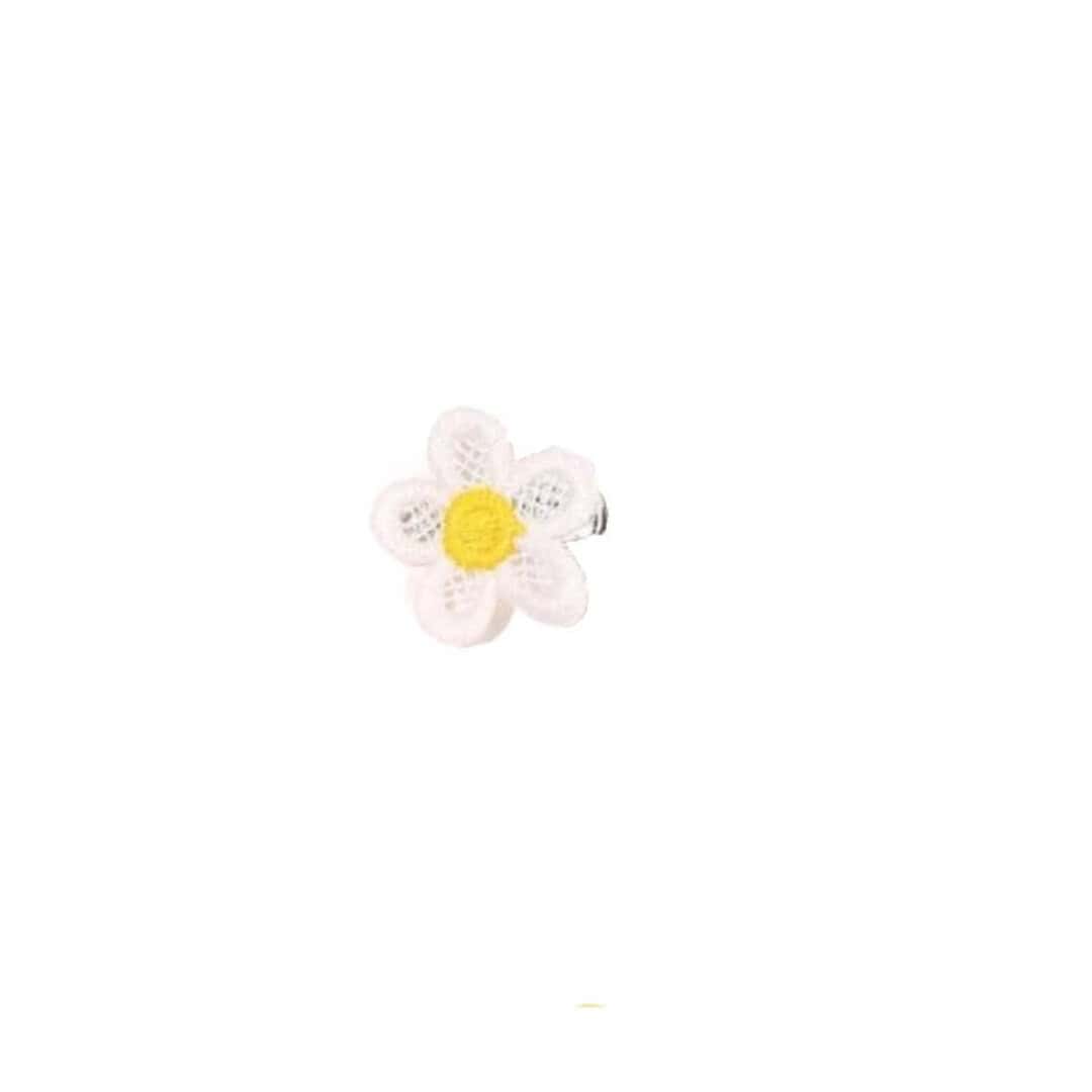 white-flower-clip-girl Παιδικό Clip -Κοκαλάκι μαλλιών little flower - White - Image 1
