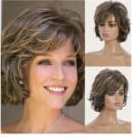 Γυναικεία περούκα σε καστανό με ξανθές ανταύγειες χρώμα συνθετική υψηλής ποιότητας 10 inches - Image 2