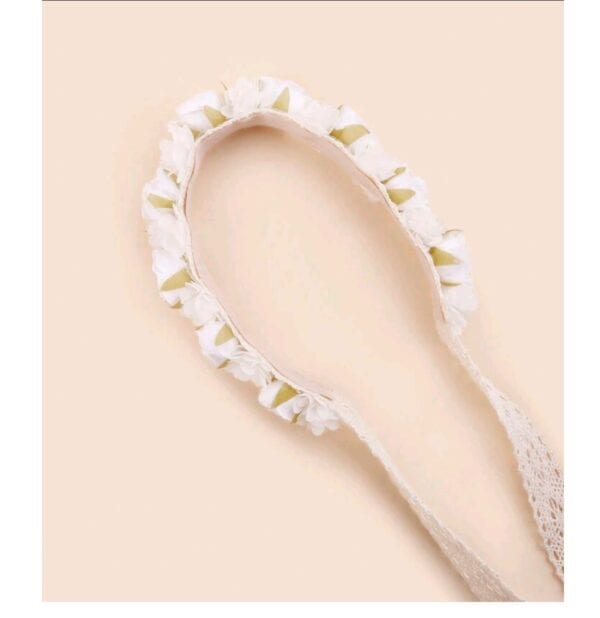 Παιδικό-βρεφικό λευκό στεφάνι κορδέλα με τριαντάφυλλα και δαντέλα για βάφτιση - Image 2