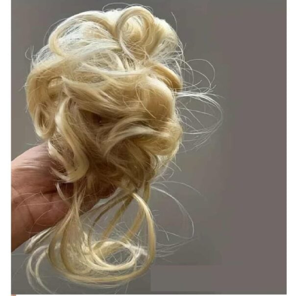 Ποστίς Κότσος συνθετική τρίχα υψηλής ποιότητας με αφέλειες και  κλάμερ τοποθέτησης- Ξανθό ανοιχτό - Image 2