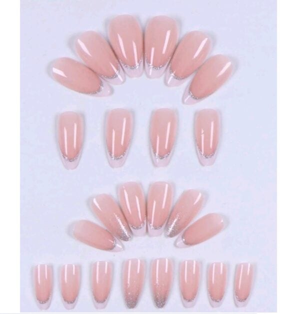 Press-on Nails Ψεύτικα νύχια σετ nail art 24 Τμχ  + 1 κόλλα- French Γαλλικό με glitter ασημί - Image 3