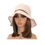Γυναικείο Μπεζ καπέλο με ενσωματωμένα  μαλλιά  (Ποστίς) σε Καστανό  χρώμα