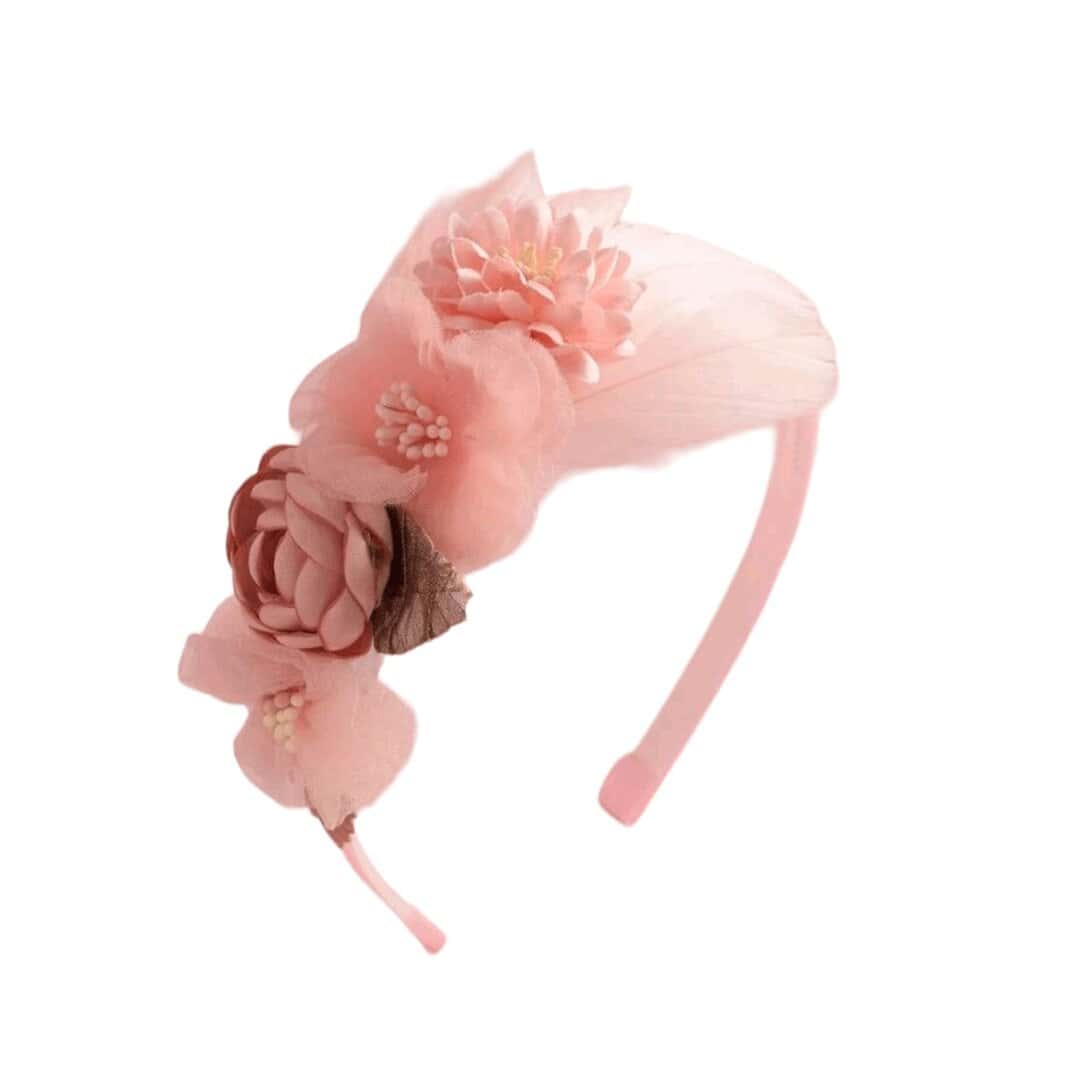 peach-headband-flowers-baby Στέκα Παιδική-βρεφική Peach με λουλουδάκια και πούπουλα Βάφτισης- παρανυφάκι - Image 1