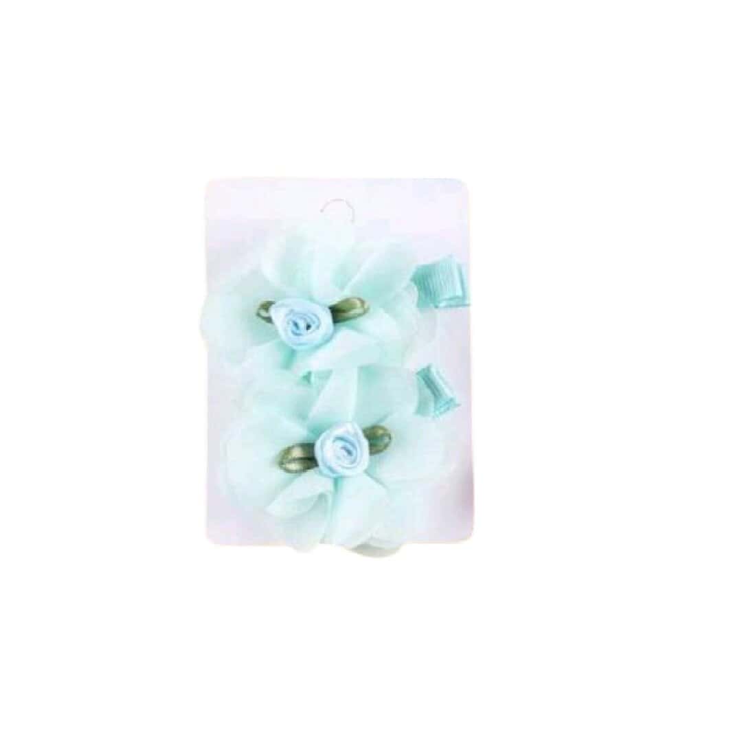 GREEN-FLOWER-CLIP-SET-HAIR Σετ 2 τμχ Παιδικό-βρεφικό Κλιπ λουλουδάκι Green με προστατευτικό ύφασμα 5cm - Image 1